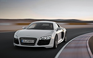 Размер колёс на Audi R8 2013 Подбор шин на Audi R8 2013