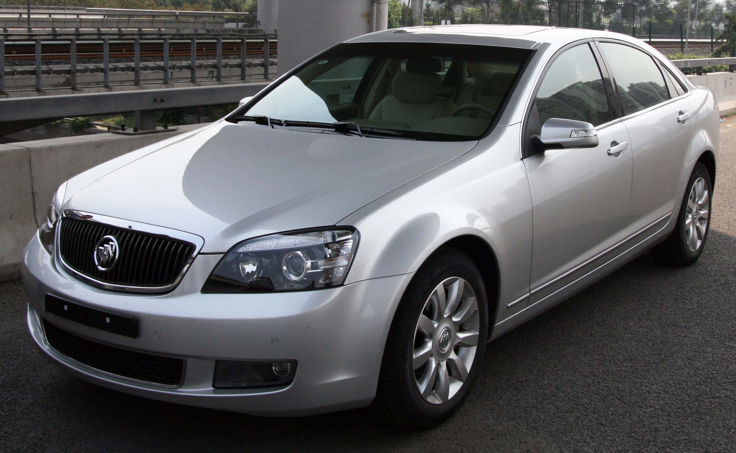 Размер колёс на Buick Park Avenue 2007 Подбор шин на Buick Park Avenue 2007