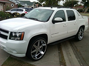 Подбор шин на Chevrolet Avalanche 2010