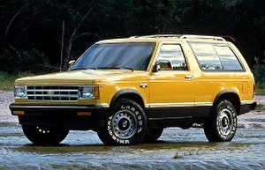 Подбор шин на Chevrolet S10 Blazer 1983