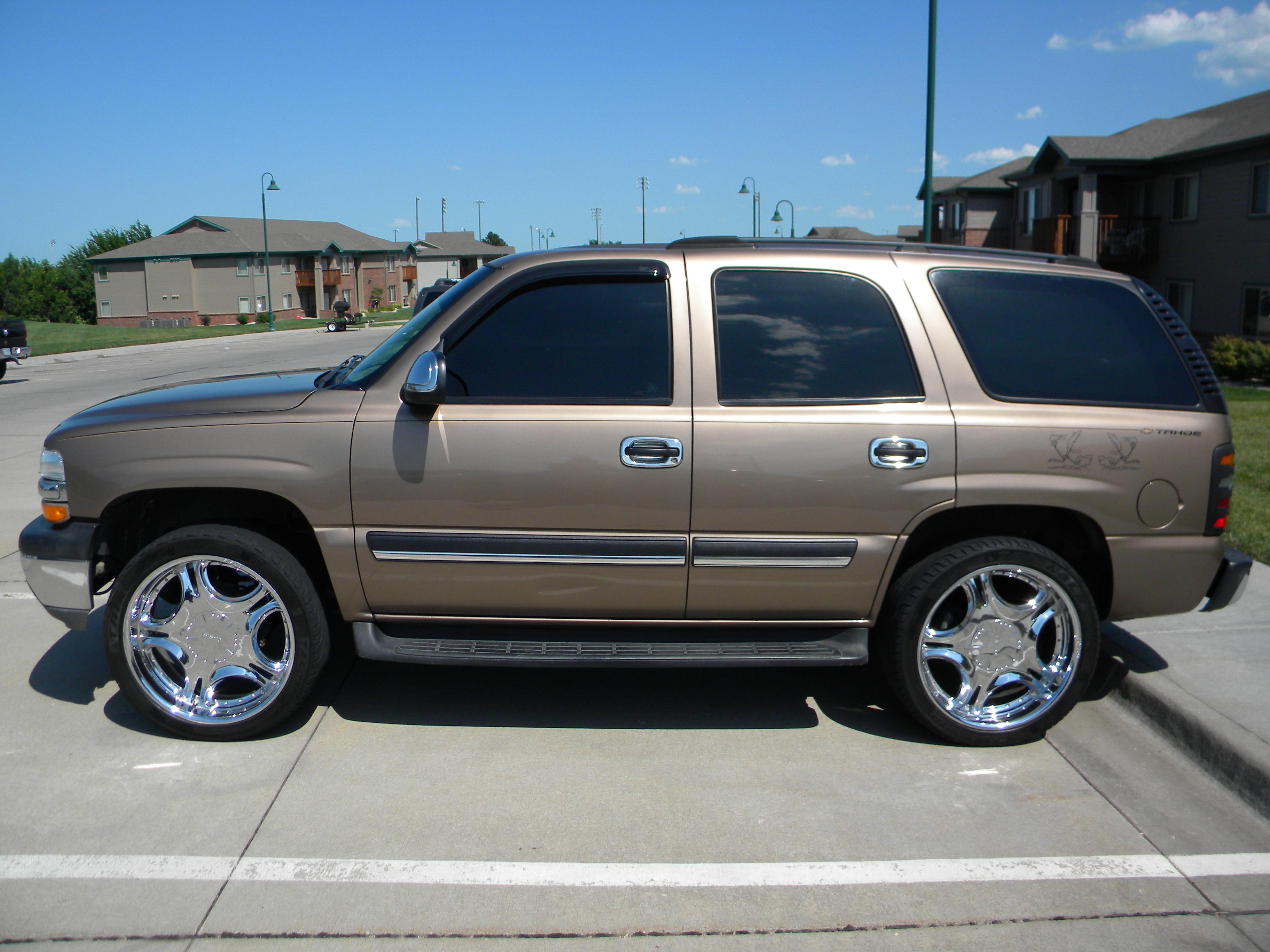 Размер колёс на Chevrolet Tahoe 2004 Подбор шин на Chevrolet Tahoe 2004