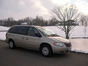 Подбор шин на Chrysler Town & Country 2005