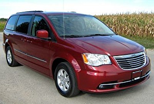 Подбор шин на Chrysler Town & Country 2012