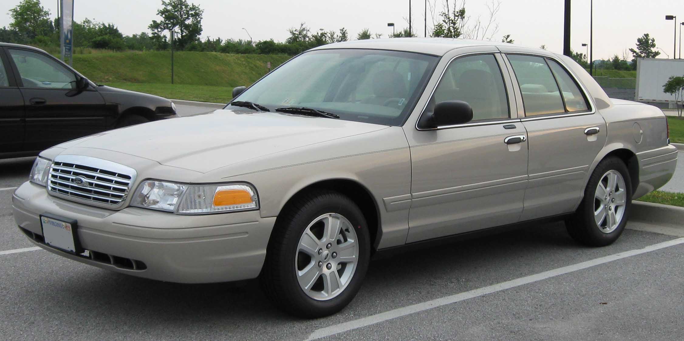 Размер колёс на Ford Crown Victoria 2011 Подбор шин на Ford Crown Victoria 2011