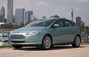 Размер колёс на Ford Focus Electric 2018 Подбор шин на Ford Focus Electric 2018