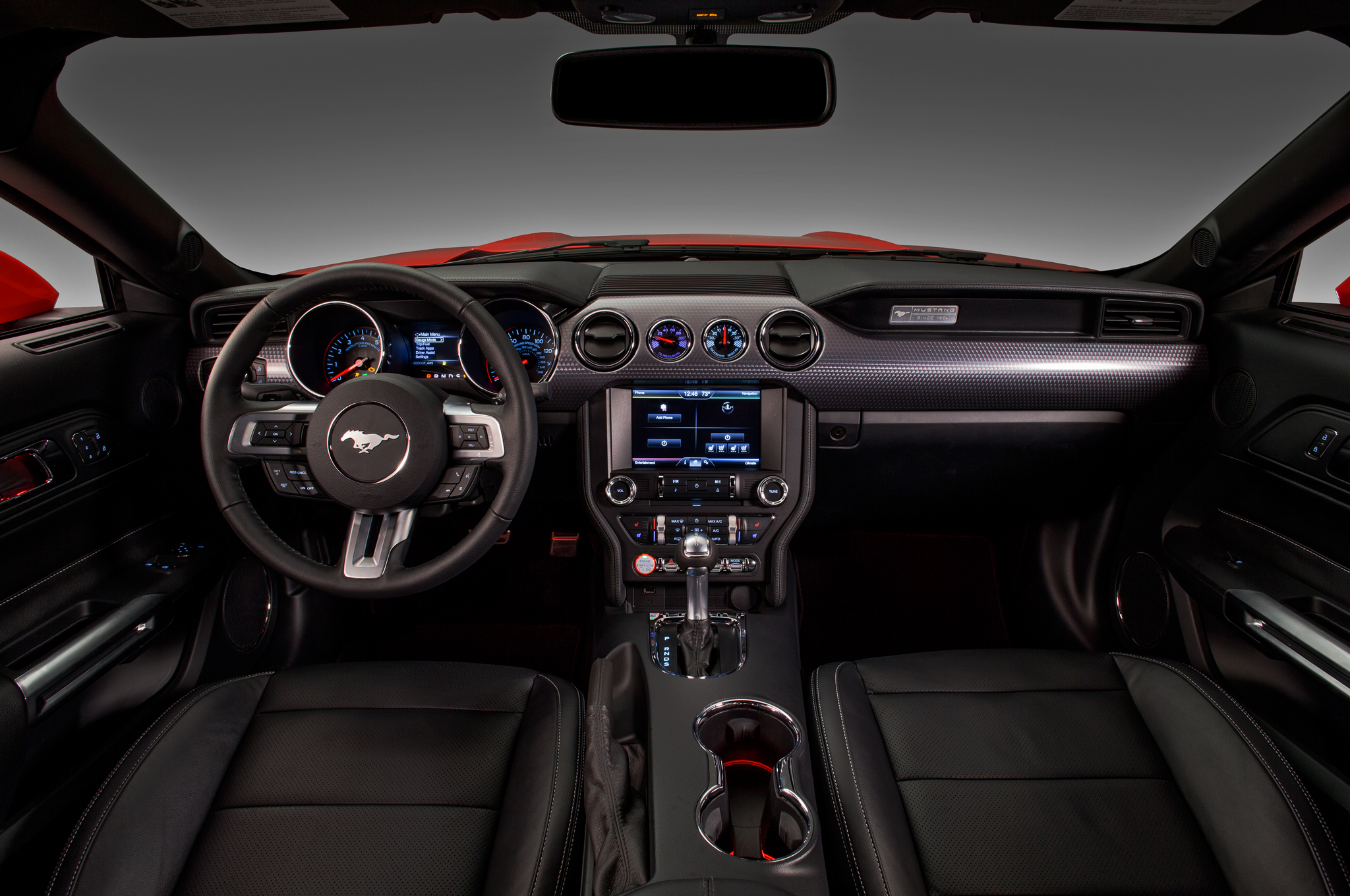 Размер колёс на Ford Mustang 2015 Подбор шин на Ford Mustang 2015