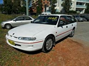 Размер колёс на Holden Commodore 1997 Подбор шин на Holden Commodore 1997