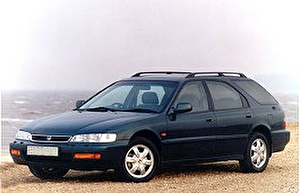 Размер колёс на Honda Accord Aerodeck 1994 Подбор шин на Honda Accord Aerodeck 1994