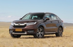 Подбор шин на Honda Avancier 2021