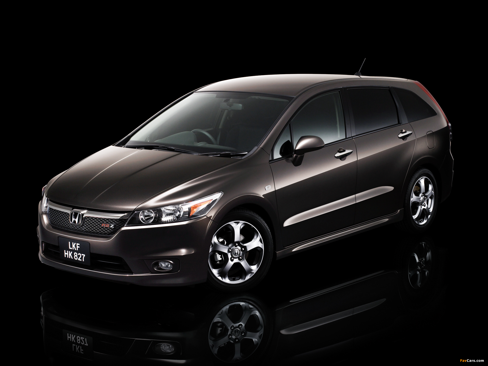 Подбор шин на Honda Stream 2014