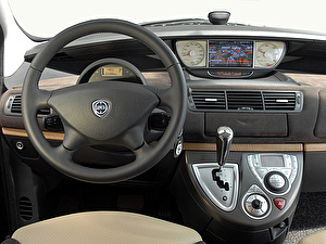 Подбор шин на Lancia Phedra 2008