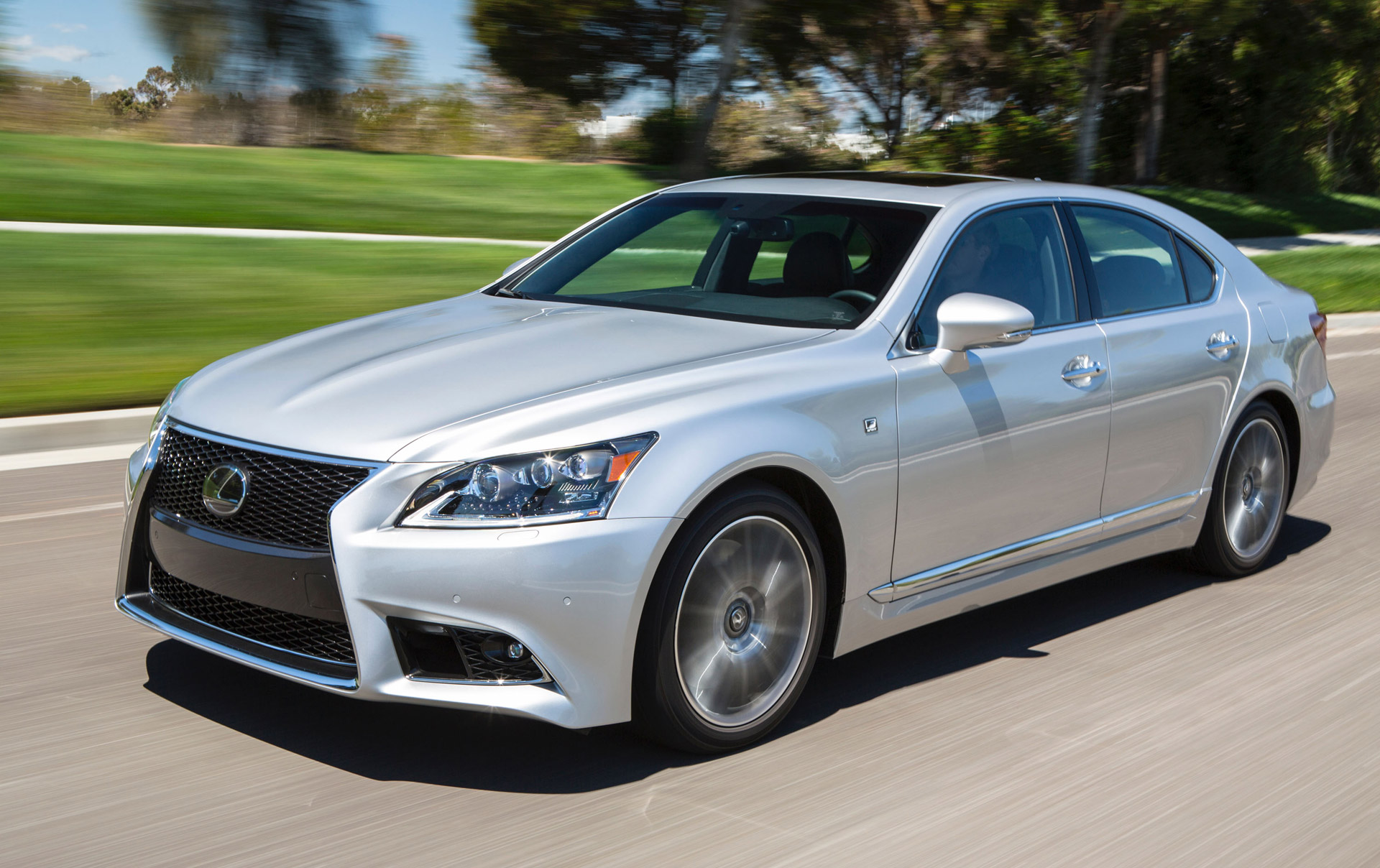 Подбор шин на Lexus LS 2016