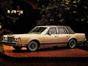 Подбор шин на Lincoln Town Car 1981