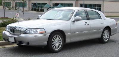 Размер колёс на Lincoln Town Car 2008 Подбор шин на Lincoln Town Car 2008