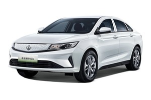 Selecting tires and rims for your car Livan Maple 60s. Шины на Livan