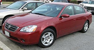 Подбор шин на Nissan Altima 2004