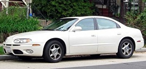 Подбор шин на Oldsmobile Aurora 2001