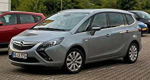 Подбор шин на Opel Zafira 2015