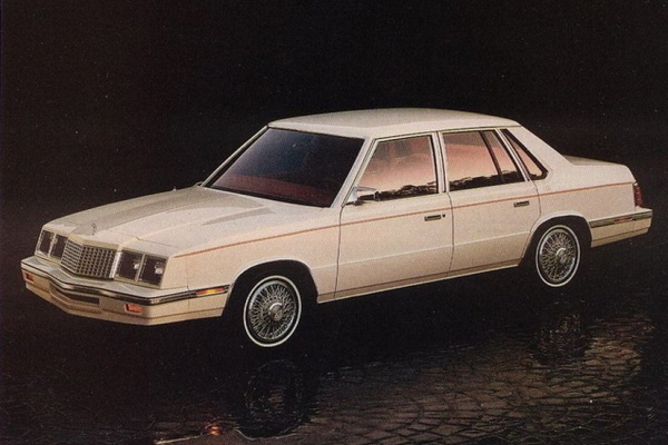 Размер колёс на Plymouth Caravelle 1985 Подбор шин на Plymouth Caravelle 1985