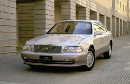 Размер колёс на Toyota Crown Majesta 1995 Подбор шин на Toyota Crown Majesta 1995
