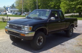 Размер колёс на Toyota Hilux 1993 Подбор шин на Toyota Hilux 1993