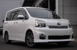 Размер колёс на Toyota Voxy 2012 Подбор шин на Toyota Voxy 2012