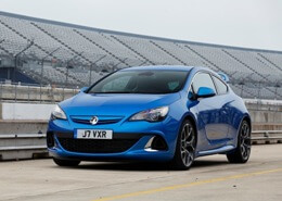 Размер колёс на Vauxhall Astra VXR 2018 Подбор шин на Vauxhall Astra VXR 2018