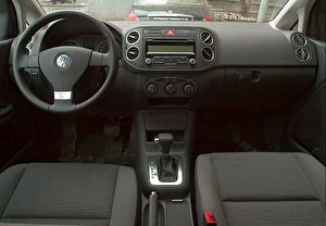 Подбор шин на Volkswagen Golf V Plus 2009