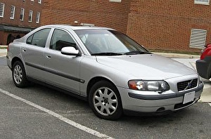 Подбор шин на Volvo S60 2001