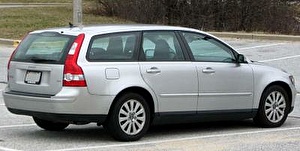 Подбор шин на Volvo V50 2004