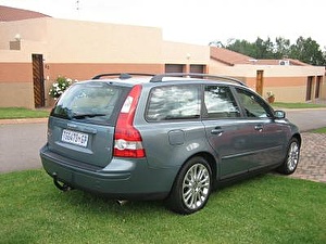 Подбор шин на Volvo V50 2006