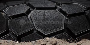Technology Hexagonal tread blocks