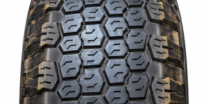 Technology Universal tread pattern performs on both roads and off-road terrain