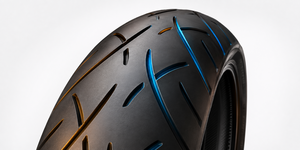 Technology Sidewall grooves with varying angles