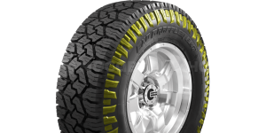 Technology Three-layer sidewall with large protrusions