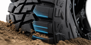 Technology Open shoulders for traction on loose surfaces