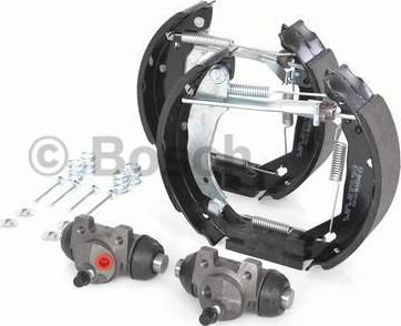 Bosch 0 204 114 504 комплект тормозных колодок на RENAULT SUPER 5 (B/C40_)