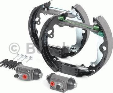 Bosch 0 204 114 643 комплект тормозных колодок на FORD FOCUS (DAW, DBW)