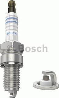 Bosch 0 242 145 500 свеча зажигания на SUZUKI MOTORCYCLES GS