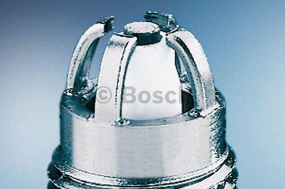 Bosch 0 242 240 590 Свеча зажигания FGR 6 HQE0