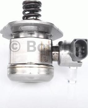 BOSCH 0 261 520 147 насос топливный высокого давления! 1/3/5/X1/X3 F20/ (0261520147)