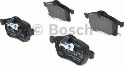 BOSCH Колодки тормозные OPEL ASTRA G 1.8-2.2 16v/ZAFIRA A/B 1.6/1.8 передние (1605998, 0986424457)