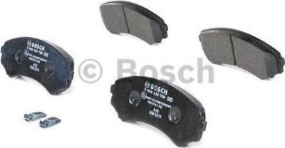 BOSCH Колодки тормозные передние MITSUBISHI PAJERO III (4605A471, 0986424709)