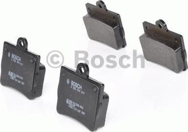 BOSCH Колодки тормозные MERCEDES W202 1.8-2.5 93-00 задние (1 штифт) (573053, 0986494017)