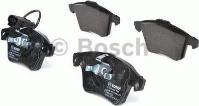 BOSCH Колодки тормозные VOLKSWAGEN T5/MULTIVAN 03> R16 передние (7H0698151, 0986494107)