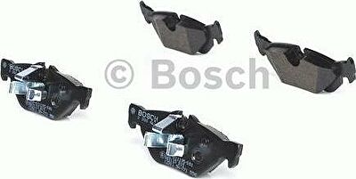 BOSCH Колодки тормозные дисковые E81/E87/E90/E91/E84 X1 задние (34 21 6 767 150, 0986494272)