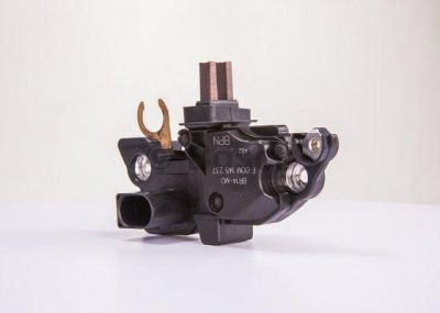 Bosch F 00M 145 237 регулятор генератора на VW PASSAT Variant (3B6)