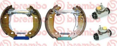 Brembo K 68 050 комплект тормозных колодок на RENAULT 19 II (B/C53_)