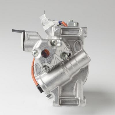 Denso DCP50304 Компрессор кондиционера TOYOTA AURIS 09-