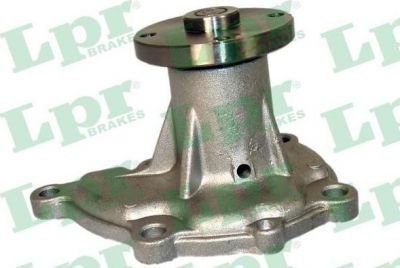 LPR WP0388 водяной насос на NISSAN CHERRY II купе (N10)